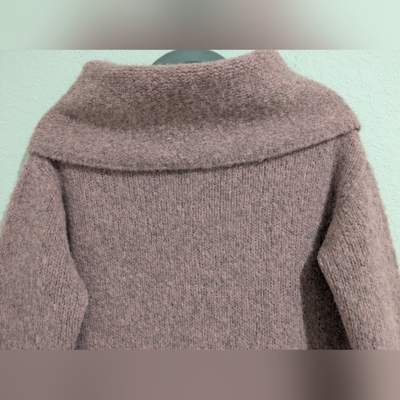 Vince Pink Melange Romantic Off-The-Shoulder Alpaca Wool Blend Sweater Winter - Picture 7 of 11